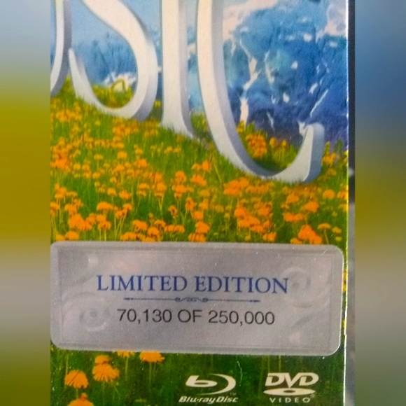 Sound of Music 🎶 45th Anniversary Collector Ltd Ed Blue Ray DVD Set w/Music Box - Picture 7 of 8